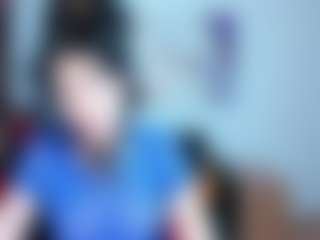 Live cam show with SilviaWallec - Trimmed Granny on sexylive.show