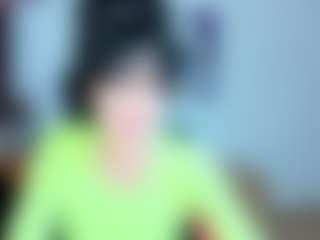 SilviaWallec MILF webcam performer live streaming