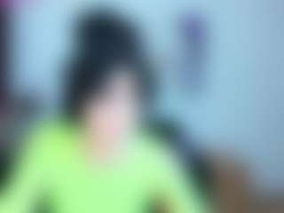 Live cam show with SilviaWallec - Middle Aged on Soda Cam