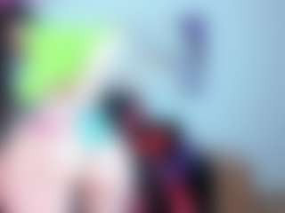 SilviaWallec's Live Sex Cam Show