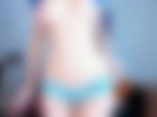 Live cam show with SilviaWallec - Granny on Camsoda