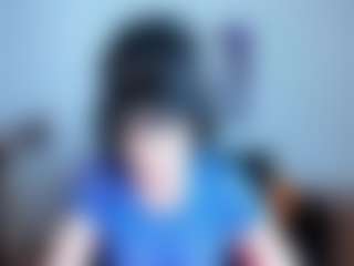 SilviaWallec MILF webcam performer live streaming