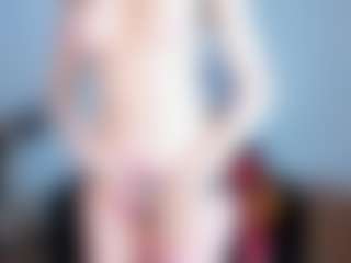 Live cam show with SilviaWallec - Lovense Middle Aged on ObeyMaria
