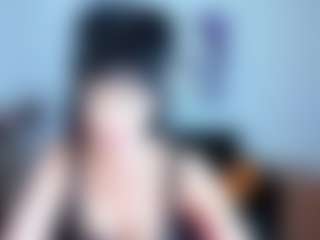 Live cam show with SilviaWallec - Brown Hair MILF on UwU Esports