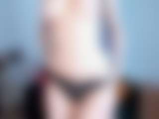 Live cam show with SilviaWallec - Toys Middle Aged on mypornchat.com