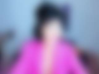 Live cam show with SilviaWallec - Bedroom MILF on sexylive.show