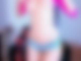 Live cam show with SilviaWallec - Granny on Camsoda