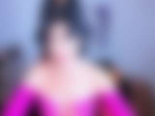 Live cam show with SilviaWallec - Sexwebcam Mature on Camsoda