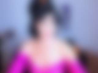 Show de cam en vivo con SilviaWallec - Bedroom Brown Hair en Camsoda