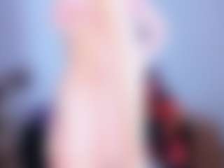 Live cam show with SilviaWallec - Middle Aged on hrnylive.com