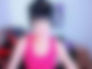 Live cam show with SilviaWallec - Granny on madthumbs