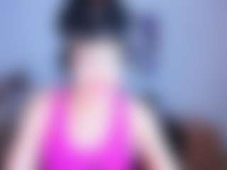 SilviaWallec MILF webcam performer live streaming
