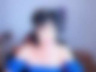 Live cam show with SilviaWallec - Bedroom on Camsoda