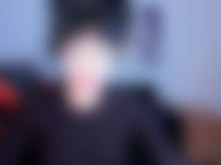 SilviaWallec MILF webcam performer live streaming