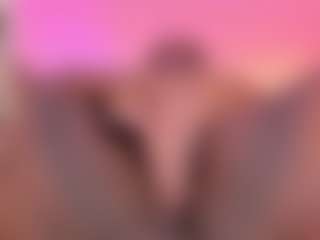 Live cam show with Rebeka spencer - BBW Ebony on AdultVida.com