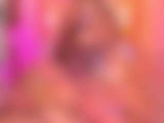 Live cam show with Rebeka spencer - Fingering Ebony on Camsoda
