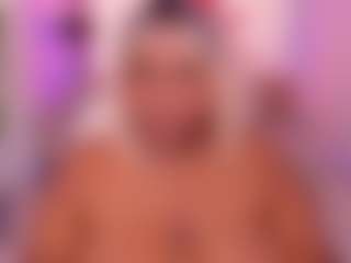 Live cam show with Rebeka spencer - Big Tits on Camsoda