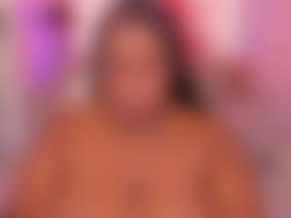 Live cam show with Rebeka spencer - Fingers on Camsoda