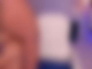 Live cam show with Rebeka spencer - Amateur on Uber Horny
