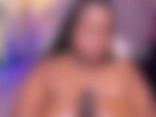 Live cam show with Rebeka spencer - Chubby on WildCum