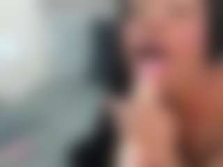 Abril-Taylorr's Live Sex Cam Show