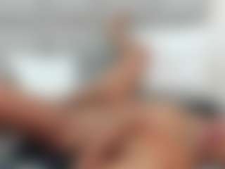 Abril-Taylorr's Live Sex Cam Show