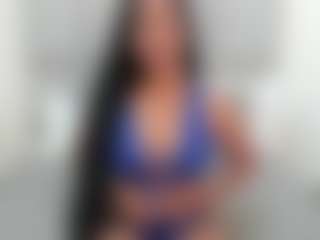 Live cam show with Abril-Taylorr - Living Room on TeamSkeetLive