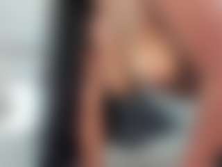 Abril-Taylorr's Live Sex Cam Show