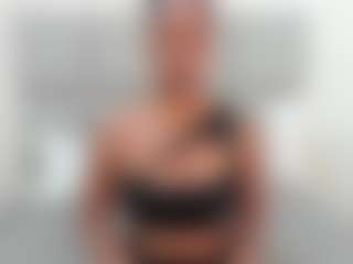 Abril-Taylorr's Live Sex Cam Show