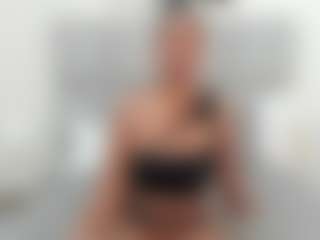 Abril-Taylorr's Live Sex Cam Show