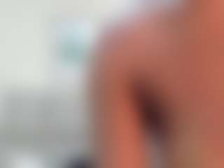 Abril-Taylorr's Live Sex Cam Show