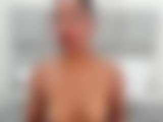 Abril-Taylorr's Live Sex Cam Show