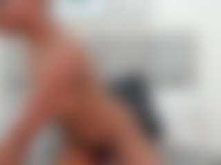 Abril-Taylorr's Live Sex Cam Show