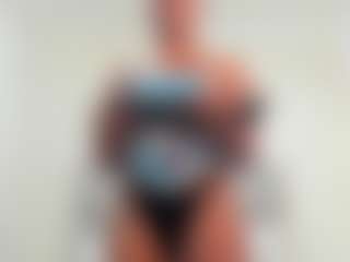 Abril-Taylorr's Live Sex Cam Show