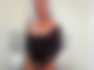 Abril-Taylorr's Live Sex Cam Show