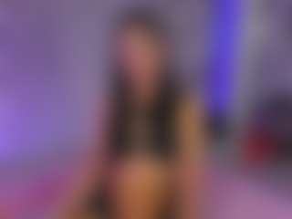 Live cam show with hari - Petite on Fling VIP Chat