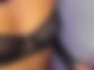 Live cam show with hari - Ebony Teen (18+) on SpankPalCams | colombia