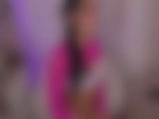 Live cam show with hari - Petite on Big Tits