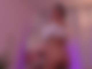 Live cam show with hari - Ebony Petite on WildCum