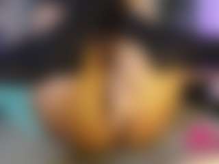 Lilly_y's Live Sex Cam Show