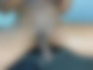 Live cam show with santhi-lee - Tease on Camsoda