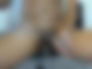 santhi-lee's Live Sex Cam Show