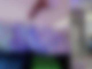 Live cam show with Heavenia - Interactivetoy on live18s.com