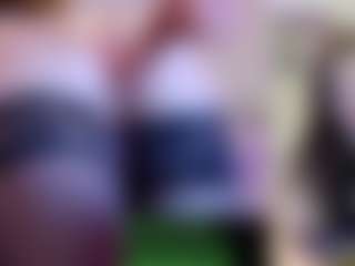 Live cam show with Heavenia - Pale on TastyBlacksLive
