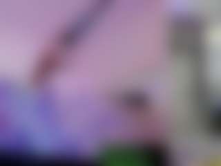 Live cam show with Heavenia - Pale on EXY