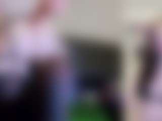 Live cam show with Heavenia - Domination on Livezox