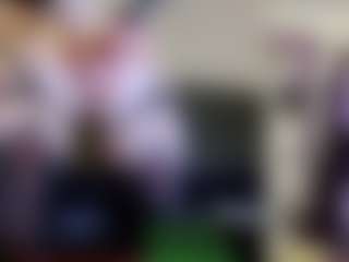 Live cam show with Heavenia - Small Tits Brown Hair on xDating