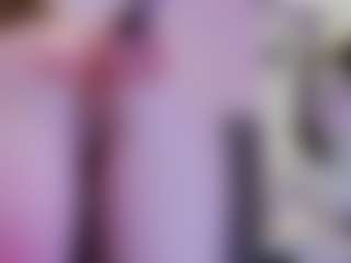 Live cam show with Heavenia - Skinny on Fling VIP Chat