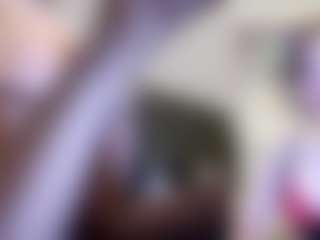 Live cam show with Heavenia - Squirt on Camsoda