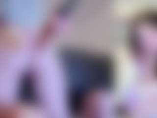 Live cam show with Heavenia - Shaved Pussy on Camsoda